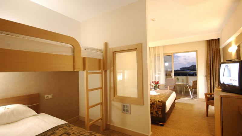 {{URUNADI}} {{URUNADI}}