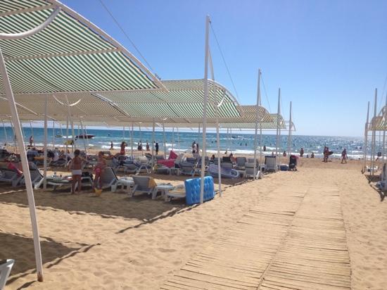 {{URUNADI}} {{URUNADI}}