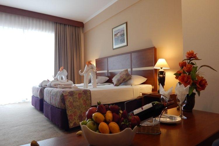 {{URUNADI}} {{URUNADI}}