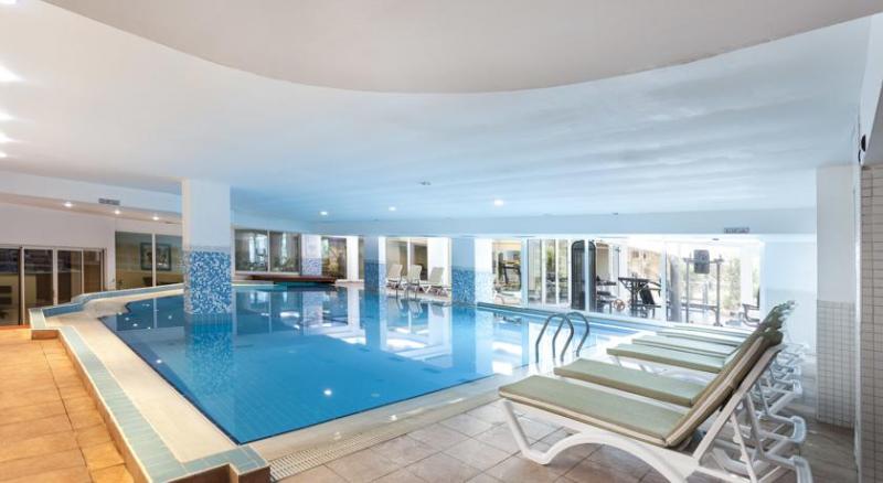 {{URUNADI}} {{URUNADI}}