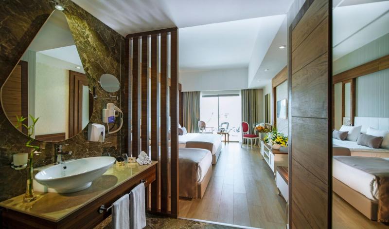 {{URUNADI}} {{URUNADI}}