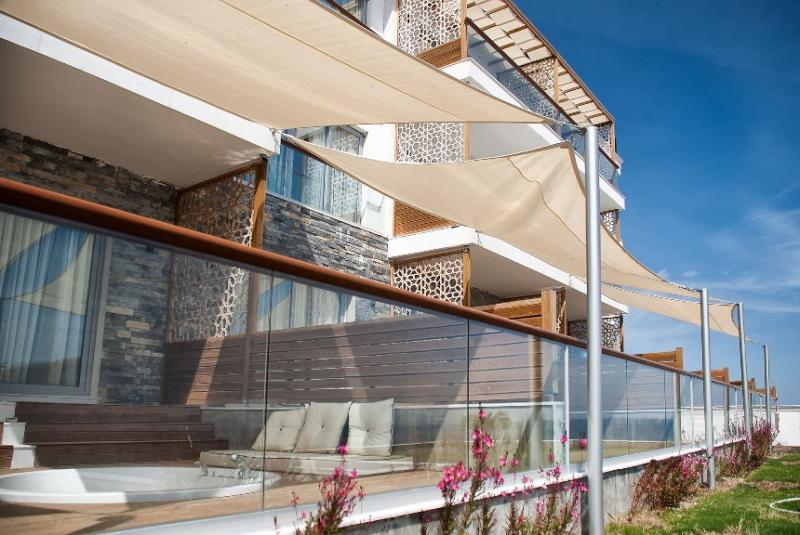 {{URUNADI}} {{URUNADI}}