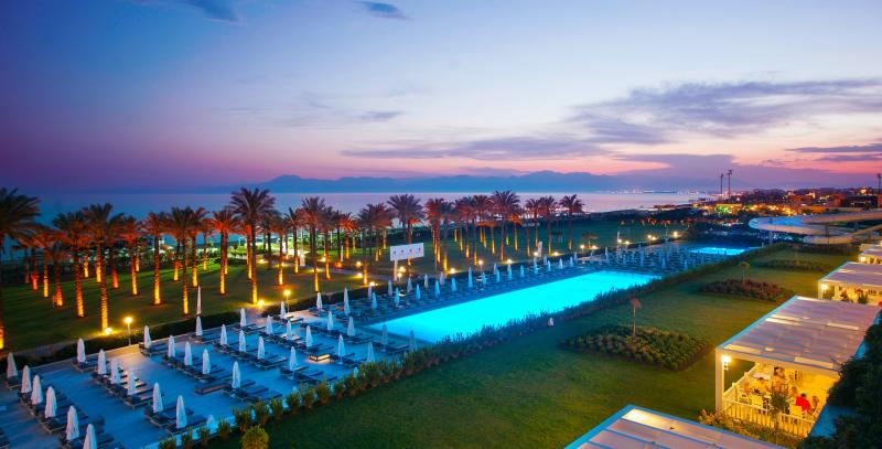 {{URUNADI}} {{URUNADI}}