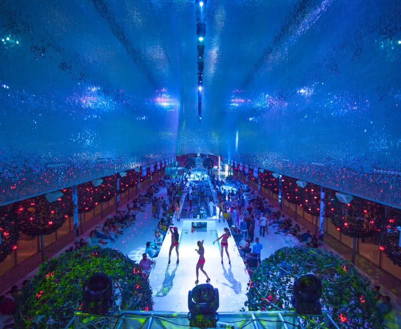 {{URUNADI}} {{URUNADI}}