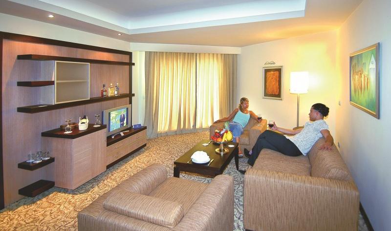 {{URUNADI}} {{URUNADI}}