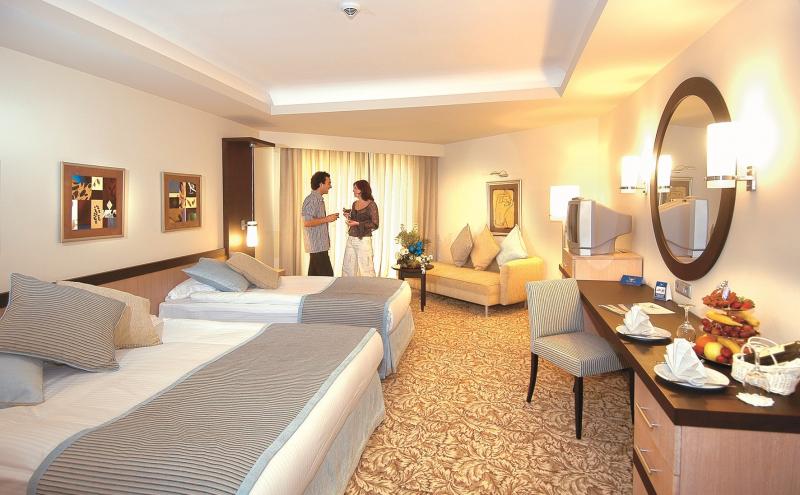 {{URUNADI}} {{URUNADI}}