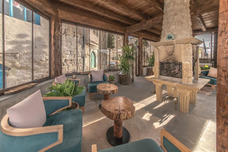 {{URUNADI}} {{URUNADI}}