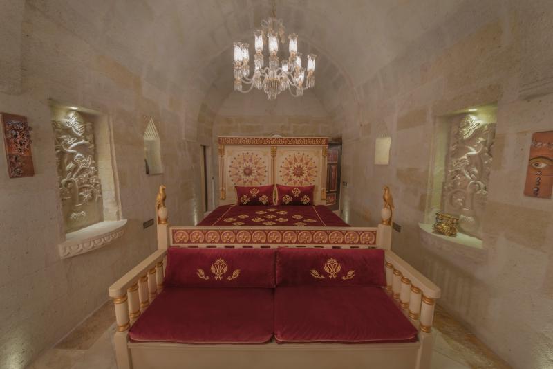 {{URUNADI}} {{URUNADI}}