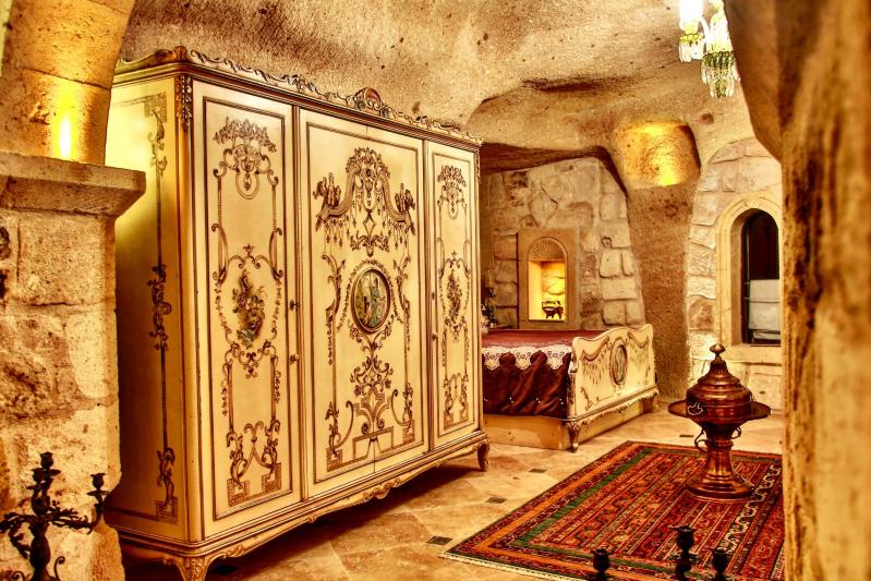 {{URUNADI}} {{URUNADI}}