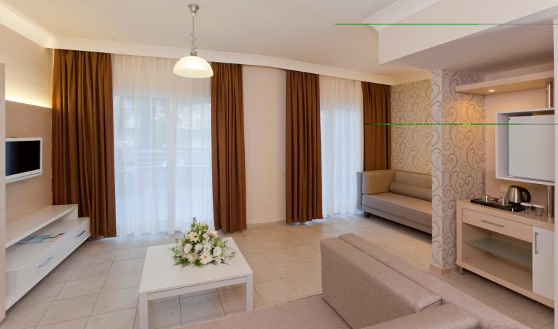 {{URUNADI}} {{URUNADI}}