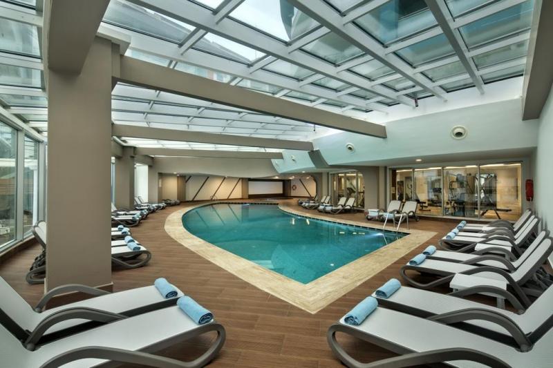 {{URUNADI}} {{URUNADI}}