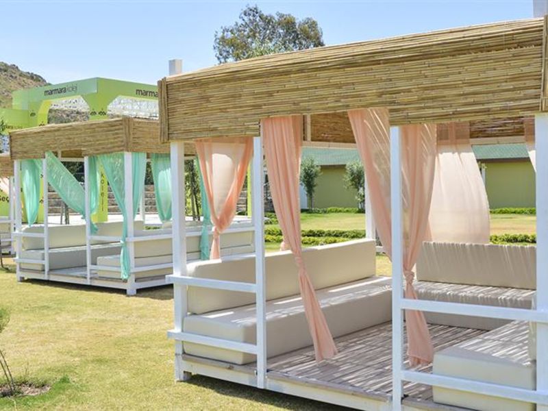 {{URUNADI}} {{URUNADI}}