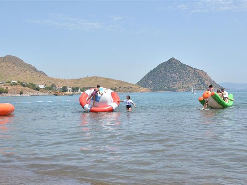 {{URUNADI}} {{URUNADI}}