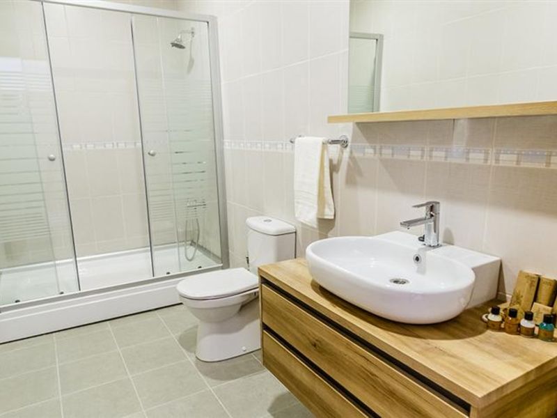 {{URUNADI}} {{URUNADI}}