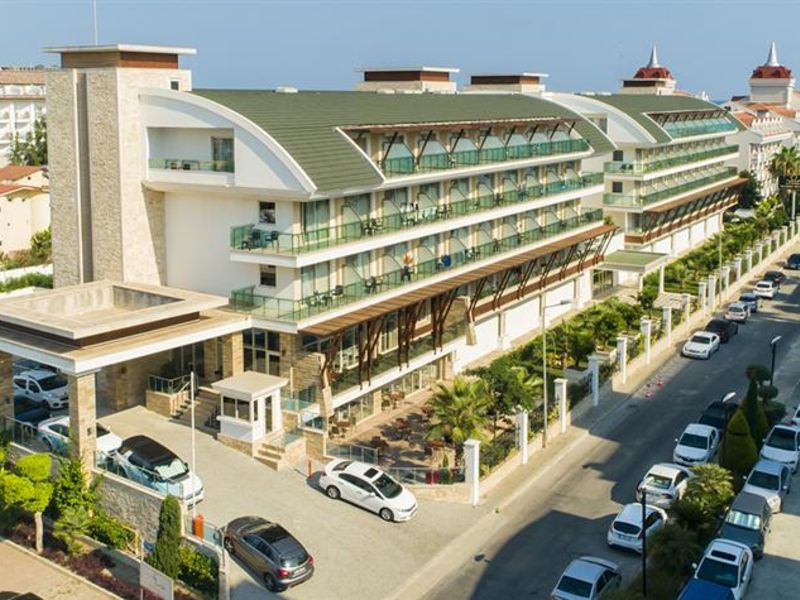 {{URUNADI}} {{URUNADI}}