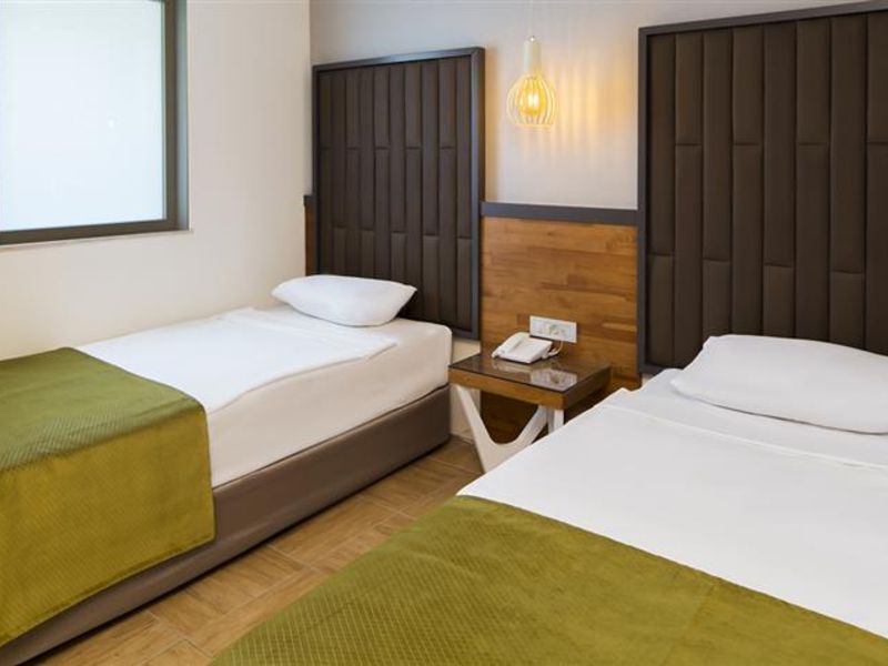 {{URUNADI}} {{URUNADI}}