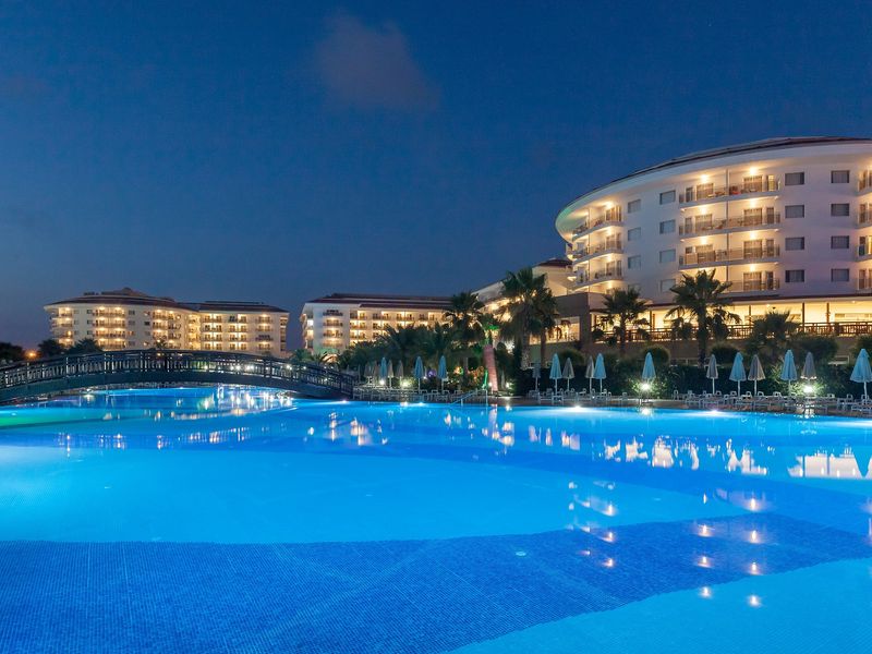 {{URUNADI}} {{URUNADI}}