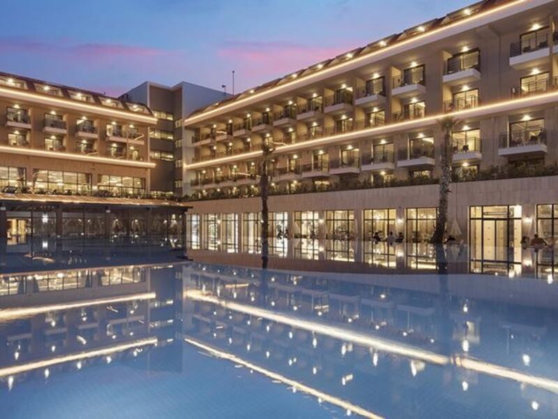 {{URUNADI}} {{URUNADI}}