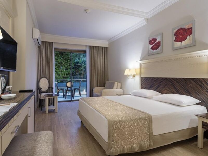 {{URUNADI}} {{URUNADI}}