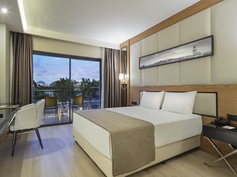 {{URUNADI}} {{URUNADI}}