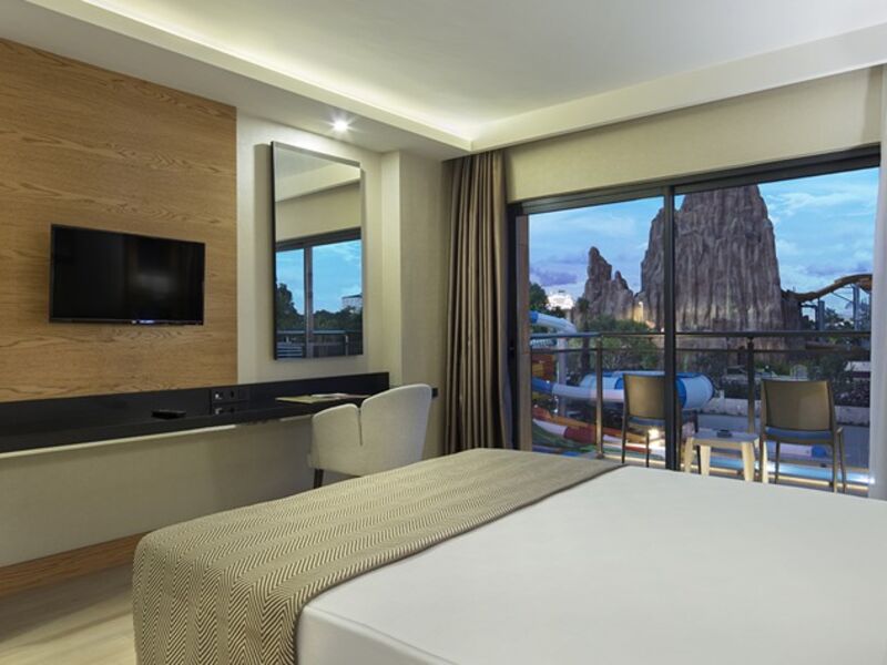 {{URUNADI}} {{URUNADI}}