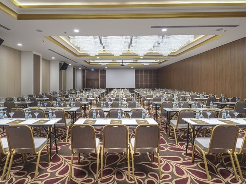 {{URUNADI}} {{URUNADI}}