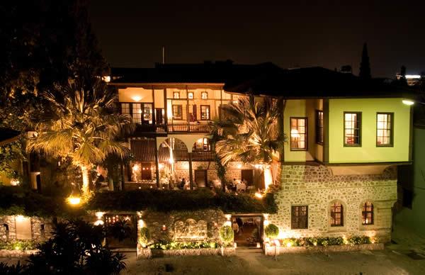 {{URUNADI}} {{URUNADI}}