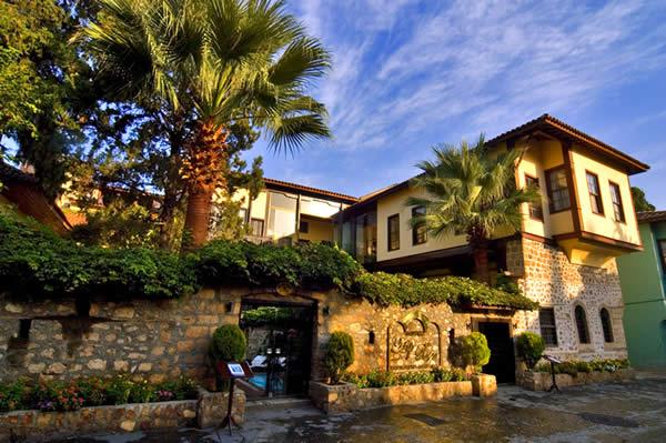 {{URUNADI}} {{URUNADI}}