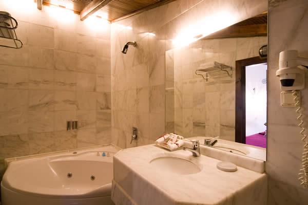 {{URUNADI}} {{URUNADI}}