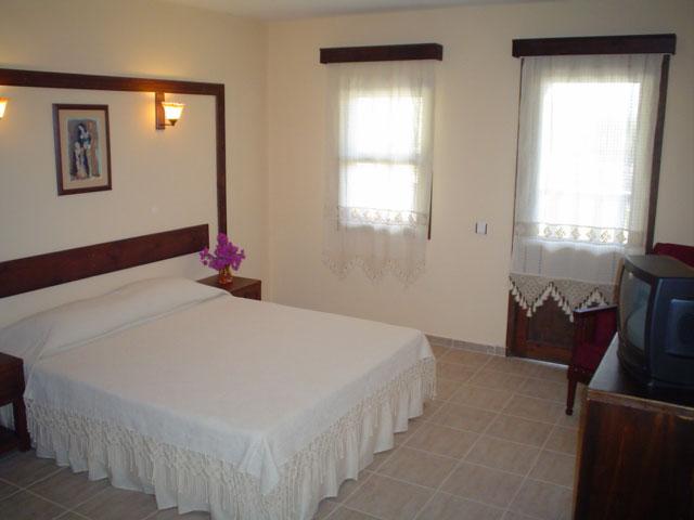 {{URUNADI}} {{URUNADI}}