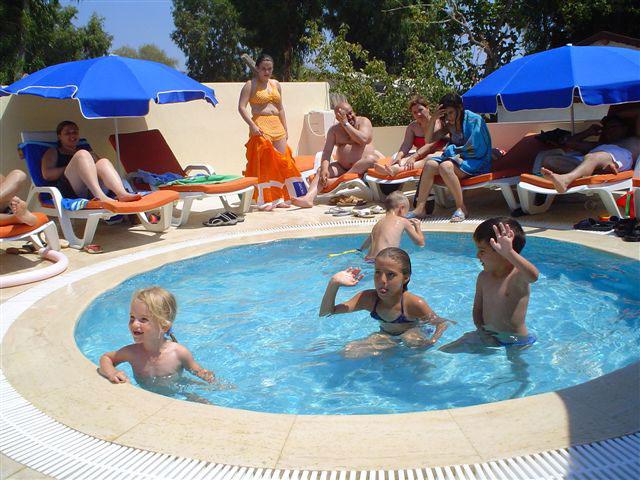 {{URUNADI}} {{URUNADI}}