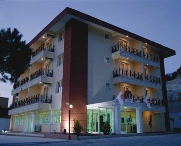 Solmaz Deluxe Hotel