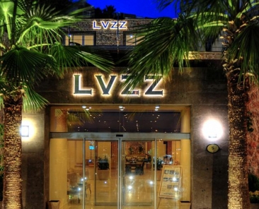 LVZZ Hotel