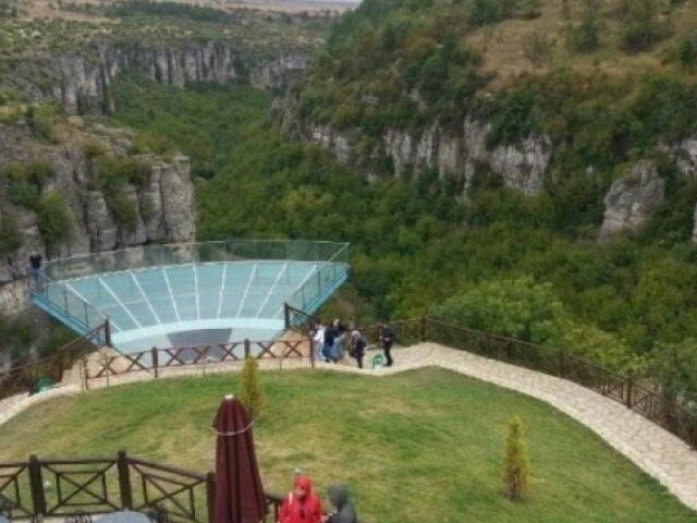 {{BASLIK}} {{BASLIK}}